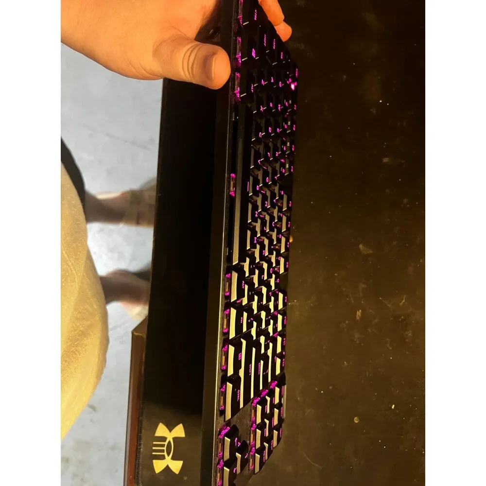 Logitech G915 TKL Tactile Lightspeed Wireless RGB Mechanical Gaming Keyboard